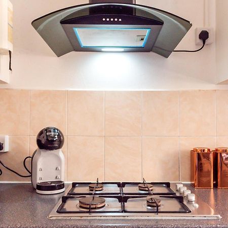 Maidavale 2 Bed Apartment - Sleeps 6 London Kültér fotó
